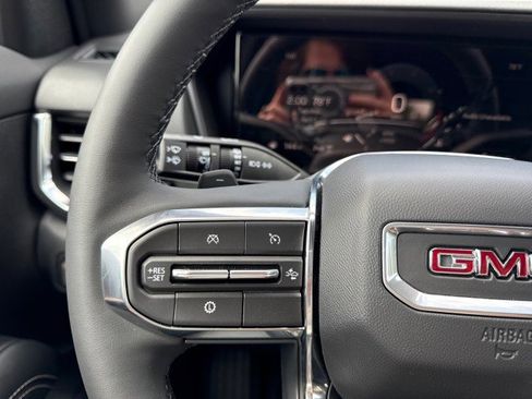 New 2025 GMC Terrain Elevation image 25