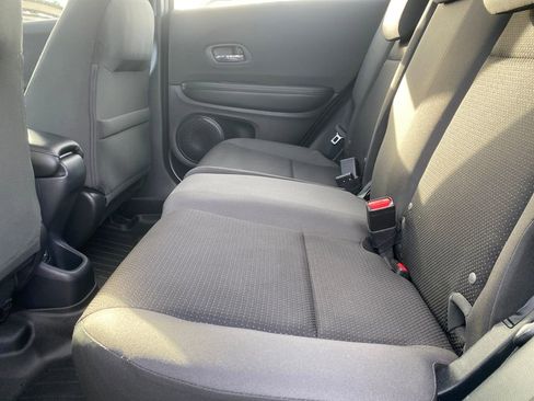 Used 2019 Honda HR-V Sport image 22