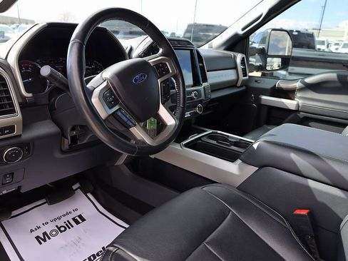 Used 2022 Ford F350 Lariat w/ Black Appearance Package image 12