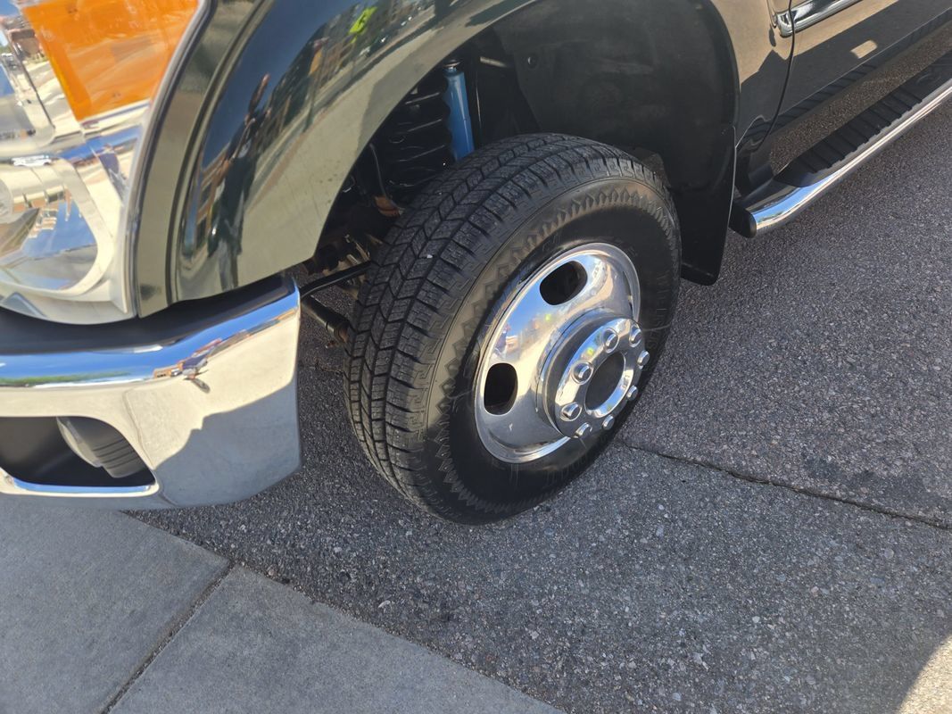 Used 2012 Ford F350 Lariat AWD/4WD image 5