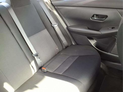 Used 2025 Nissan Sentra SV w/ Trunk Package FWD image 19