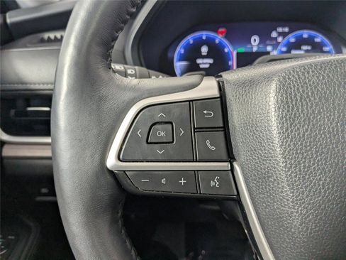 Used 2024 Toyota Grand Highlander Platinum image 15