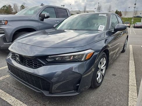 Used 2025 Honda Civic LX image 4