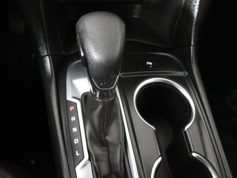 Used 2024 Chevrolet Equinox LT image 44