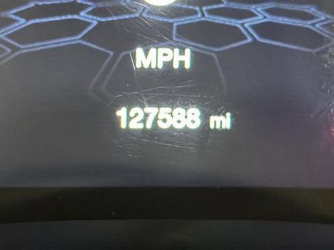 Used 2018 Jeep Compass Limited w/ Navigation Group AWD/4WD image 33