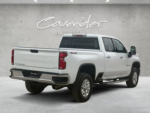 Used 2026 Chevrolet Silverado 2500 LTZ AWD/4WD image 16