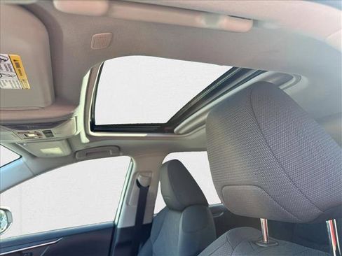 New 2025 Toyota RAV4 XLE image 19