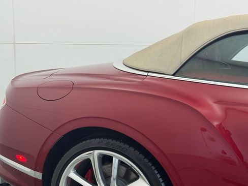 Used 2023 Bentley Continental GT Azure image 71