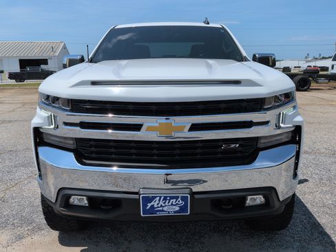 Used 2021 Chevrolet Silverado 1500 LT w/ Z71 Off-Road Package AWD/4WD image 7