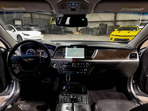 Used 2015 Hyundai Genesis 3.8 w/ Option Group 04 image 28