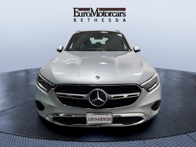 Used 2024 Mercedes-Benz GLC 300 4MATIC image 8