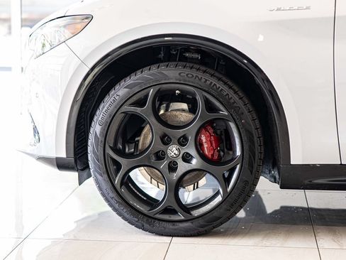 New 2026 Alfa Romeo Stelvio Sprint AWD/4WD image 8