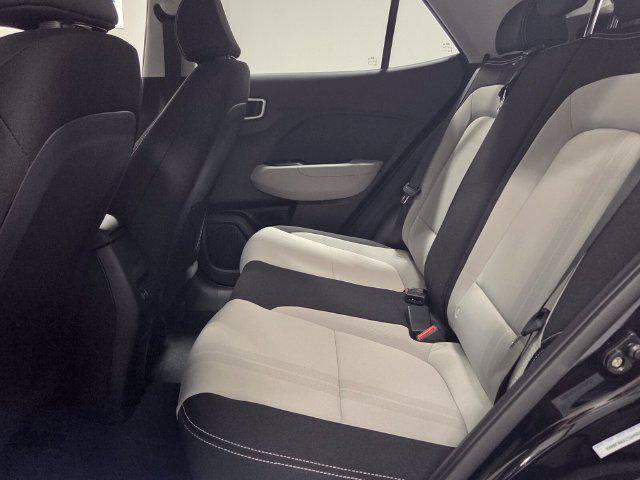New 2026 Hyundai Venue SEL FWD image 6