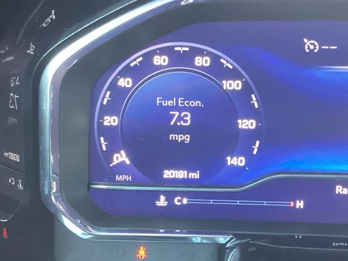 Used 2024 Chevrolet Silverado 2500 LTZ w/ LTZ Premium Package image 3