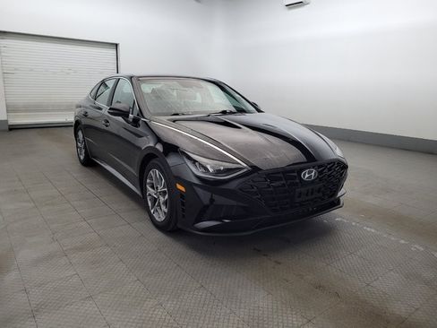 Used 2023 Hyundai Sonata SEL w/ Preferred Accessory Package FWD image 13