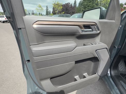 New 2025 Chevrolet Silverado 1500 LT w/ Safety Package image 15