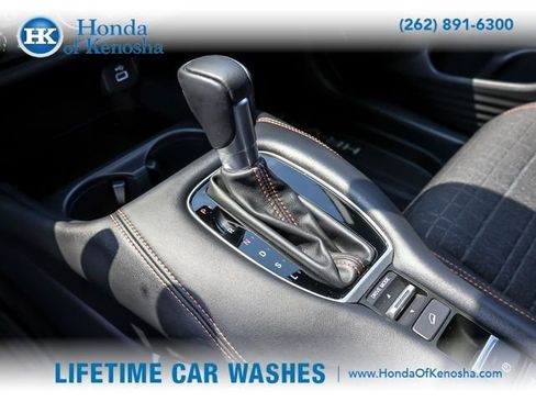 Used 2025 Honda HR-V Sport image 18