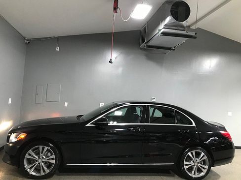 Used 2016 Mercedes-Benz C 300 Sedan image 6