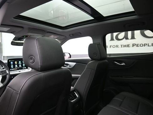 Used 2023 Chevrolet Blazer LT image 24