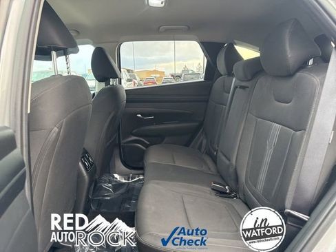 Used 2025 Hyundai Tucson SEL image 18
