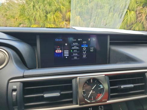 Used 2020 Lexus IS 350 F Sport w/ F Sport Package image 23