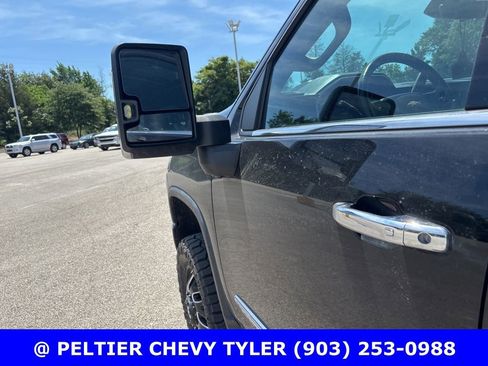 Used 2024 Chevrolet Silverado 3500 High Country w/ High Country Premium Package AWD/4WD image 14