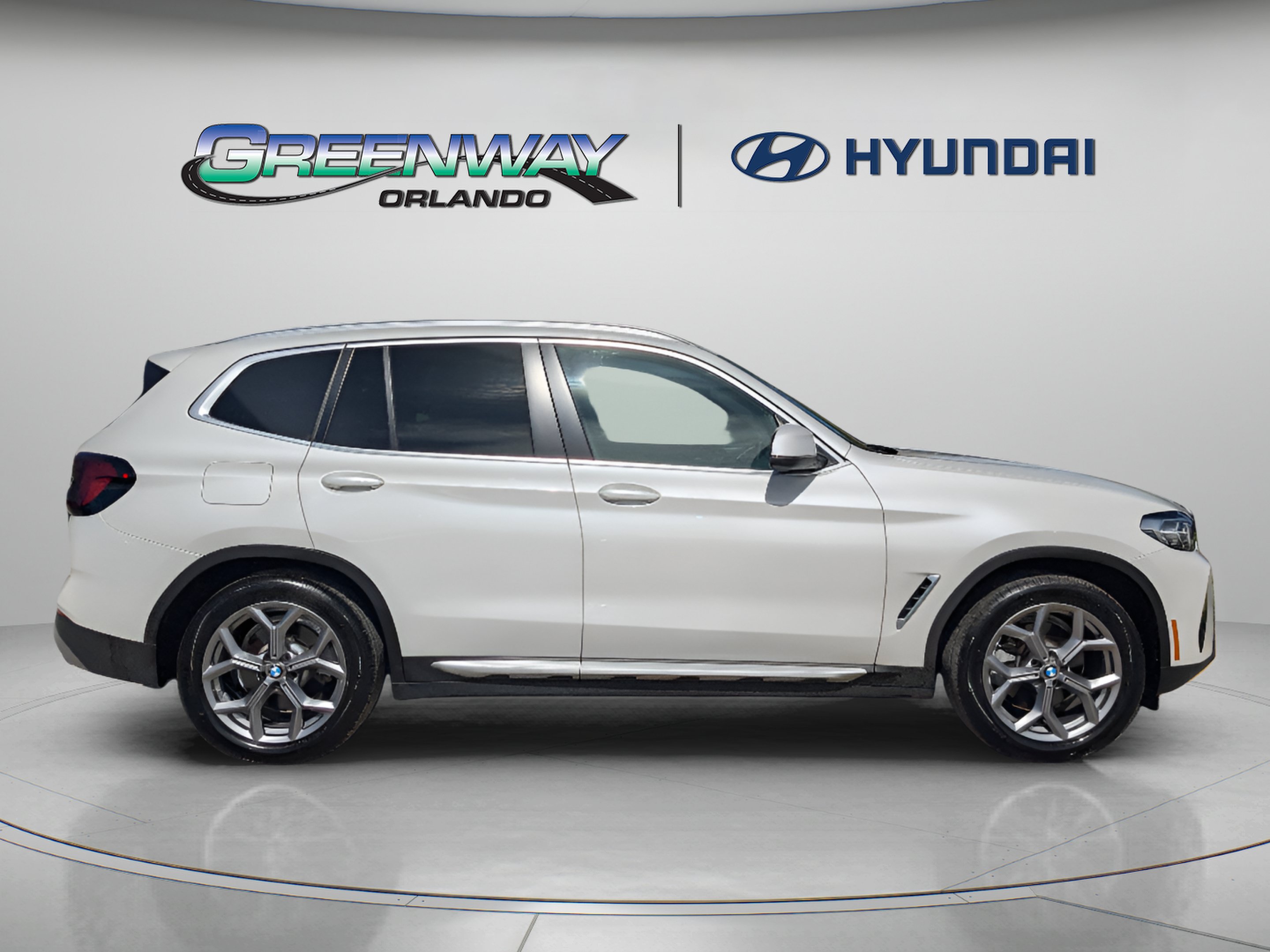 Used 2023 BMW X3 xDrive30i AWD/4WD image 9