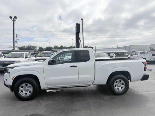 Used 2024 Nissan Frontier S w/ S Utility Package RWD image 8
