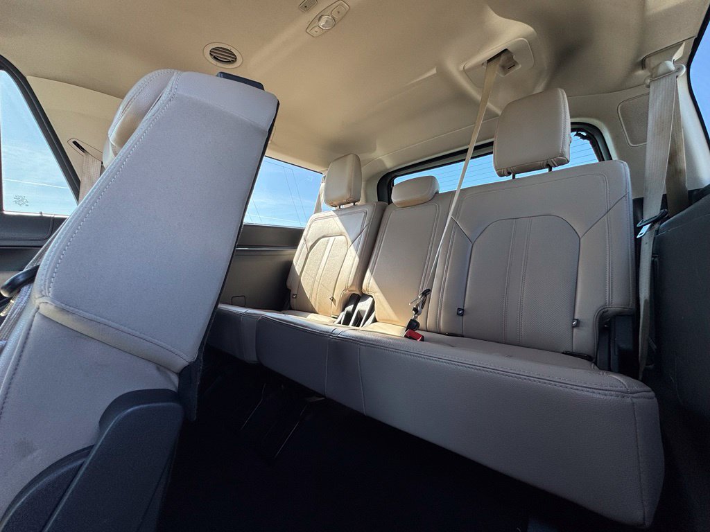 Used 2024 Ford Expedition Max Limited RWD image 21