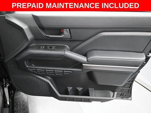 Certified 2026 Toyota 4Runner SR5 AWD/4WD image 34