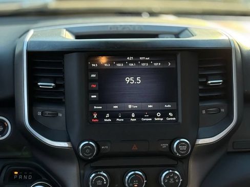 Used 2021 RAM 1500 Big Horn RWD image 16