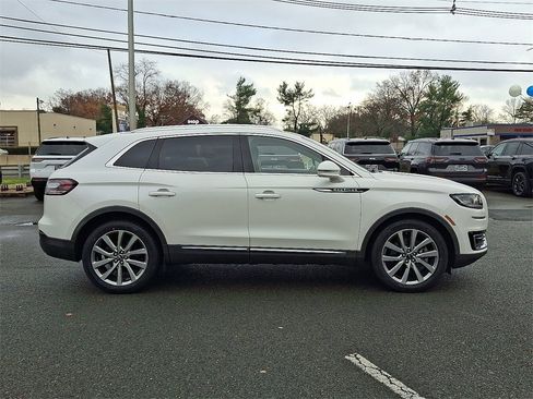 Used 2019 Lincoln Nautilus Select w/ Class II Trailer Tow Package image 8