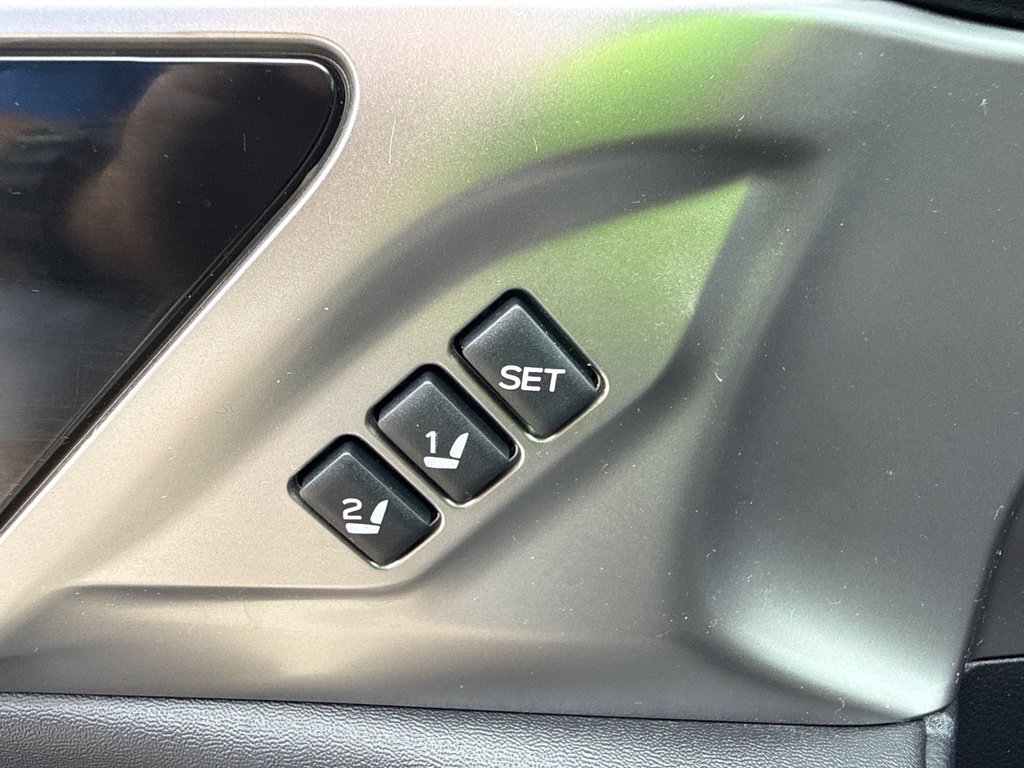 Used 2021 Subaru Outback Limited XT AWD/4WD image 13