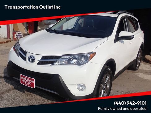 Used 2015 Toyota RAV4 XLE AWD/4WD image 1