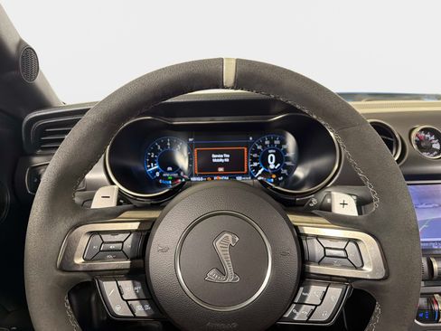 Used 2021 Ford Mustang Shelby GT500 w/ Technology Package RWD image 42