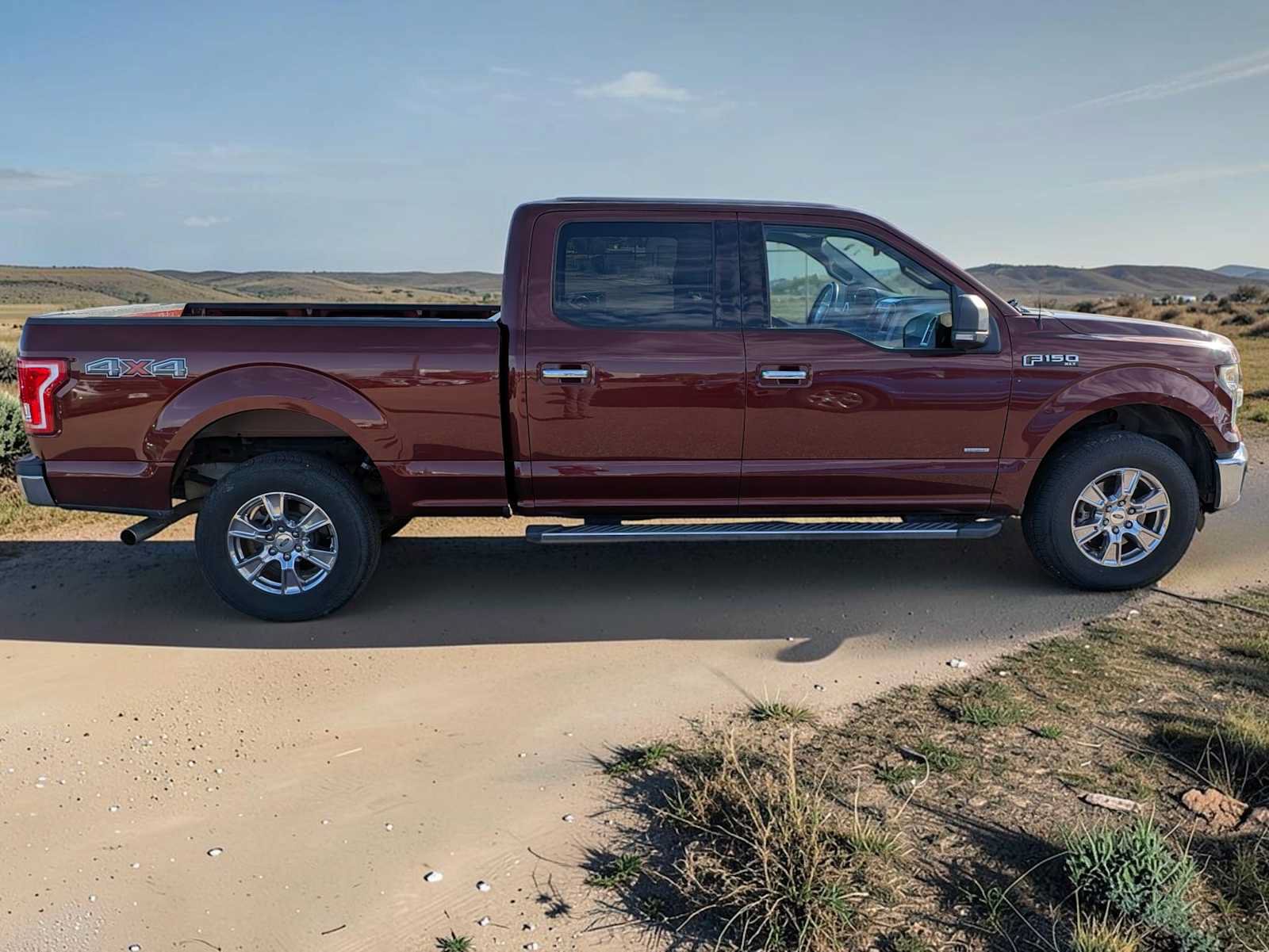 Used 2015 Ford F150 XLT w/ Equipment Group 302A Luxury AWD/4WD image 6