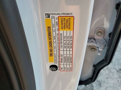 New 2026 GMC Yukon XL Denali w/ Sun & Power Step Package image 31