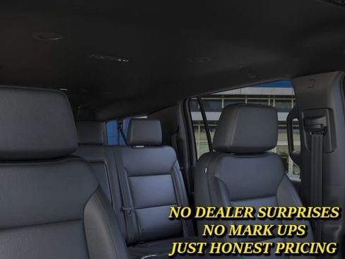 New 2026 Chevrolet Suburban Z71 w/ Comfort Package AWD/4WD image 24