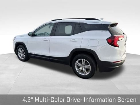 Used 2022 GMC Terrain SLE w/ Driver Convenience Package image 11