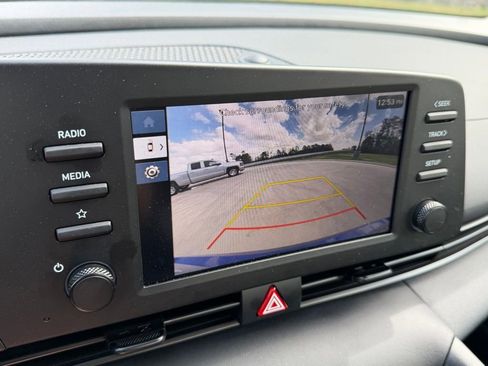 Certified 2025 Hyundai Elantra Sport FWD image 16