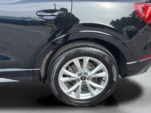 Used 2023 Audi Q3 2.0T Premium image 35