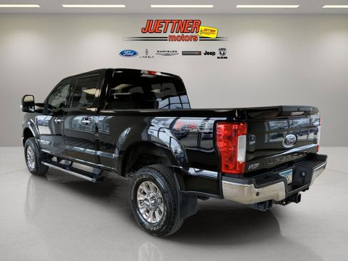 Used 2017 Ford F350 Lariat w/ Chrome Package AWD/4WD image 5