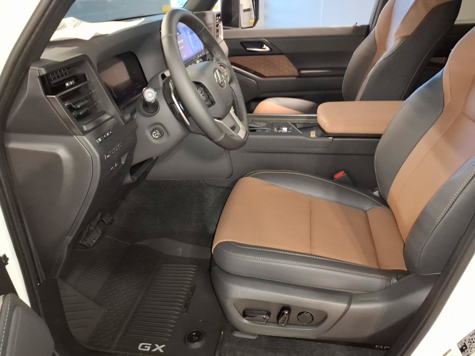 New 2026 Lexus GX 550 w/ Accessory Package (2T) AWD/4WD image 5