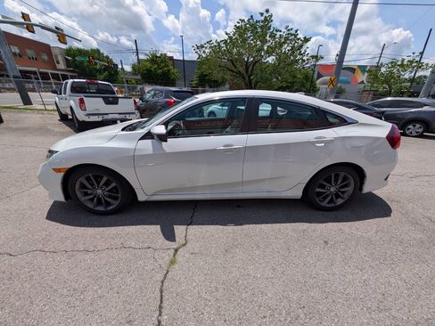 Used 2020 Honda Civic EX-L image 9