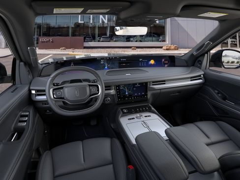 New 2026 Lincoln Navigator Reserve w/ Jet Appearance Package AWD/4WD image 9