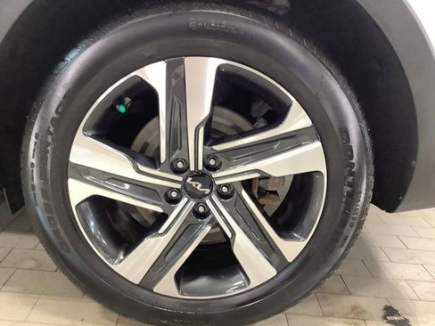 Certified 2023 Kia Sorento SX Prestige image 29