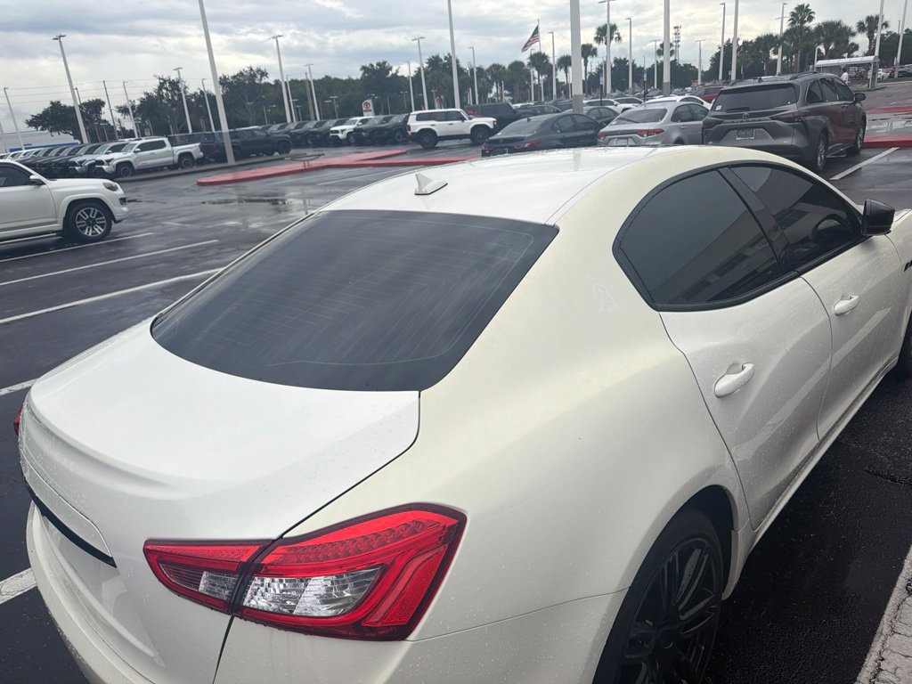 Used 2017 Maserati Ghibli S Q4 AWD/4WD image 10