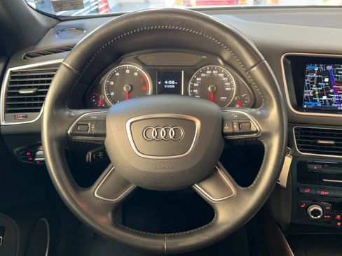 Used 2017 Audi Q5 2.0T Premium Plus w/ Technology Package image 17