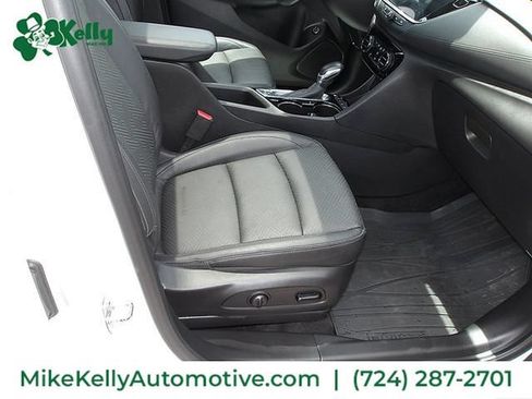 Used 2021 Buick Encore GX Essence w/ Advanced Technology Package AWD/4WD image 11