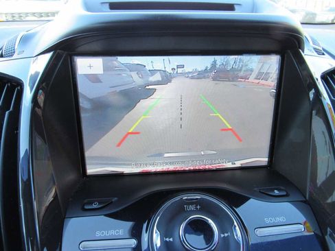 Used 2015 Ford Escape Titanium image 20